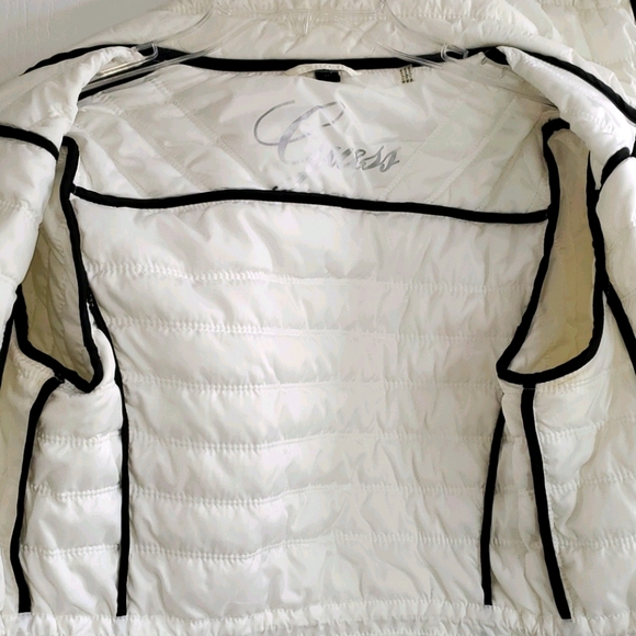 GUESS White Puffer Jacket M NWOT - Picture 11 of 16